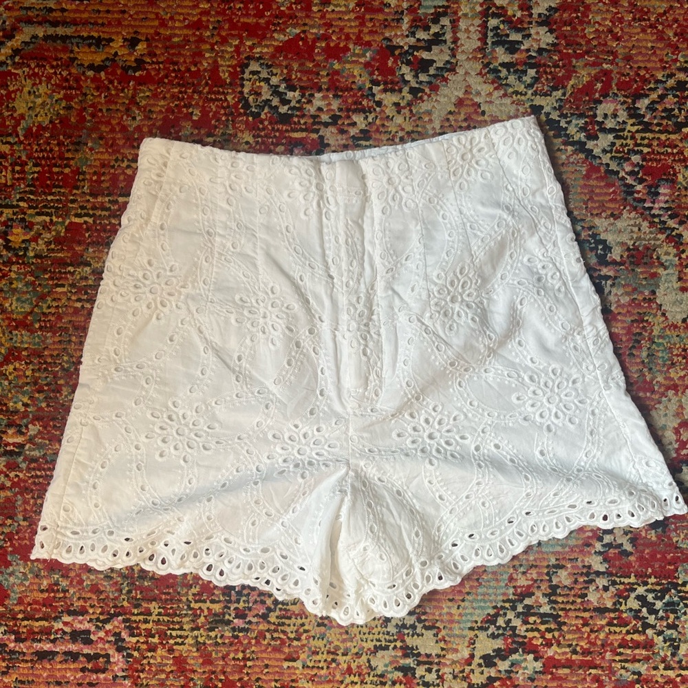 Zara White High Waist Lace Shorts